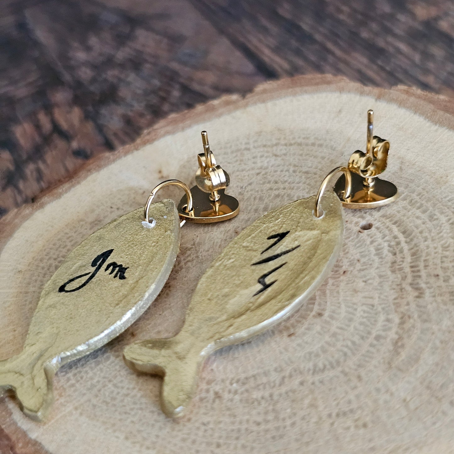 Boucles d'Oreilles "Les Poissons de Maélys" : Art Folklorique Peinte à la Main