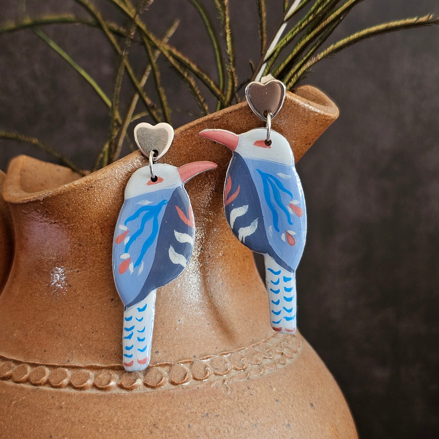 Boucles d'Oreilles "Les oiseaux de Clémence" : Art Folklorique Peinte à la Main