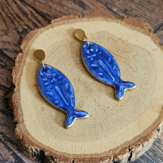 Boucles d'Oreilles "Les poissons d’Azure" : Art Folklorique Peinte à la Main