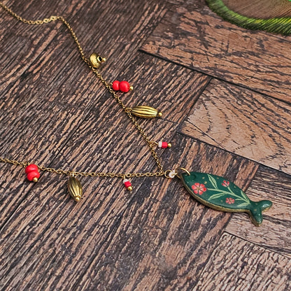 Collier "Les poissons de Flora" : Art Folklorique Peinte à la Main