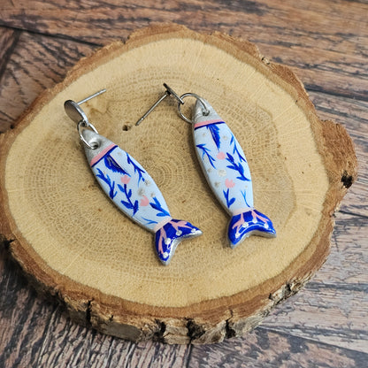 Boucles d'Oreilles "Les Poissons d’Emma" : Art Folklorique Peinte à la Main