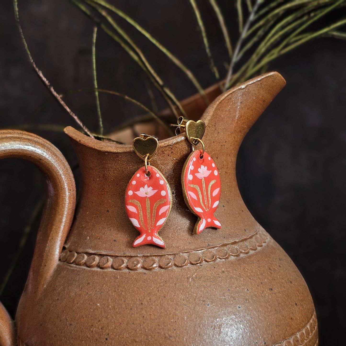 Boucles d'Oreilles "Les poissons de Lola" : Art Folklorique Peinte à la Main