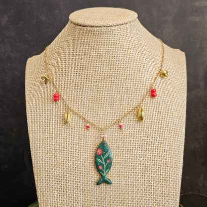 Collier "Les poissons de Flora" : Art Folklorique Peinte à la Main