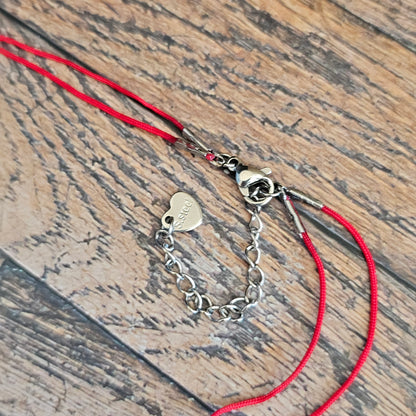 Collier "Les poissons de Mariam" : Art Folklorique Peinte à la Main